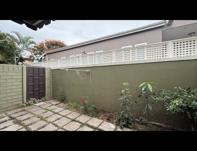 2 BEDROOM DUPLEX RENTED IN ESSENWOOD